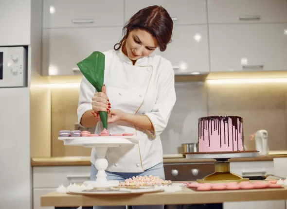 Pastacılık Eğitimi Nasıl Alınır