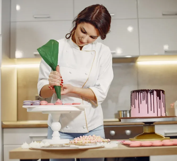 Pastacılık Eğitimi Nasıl Alınır